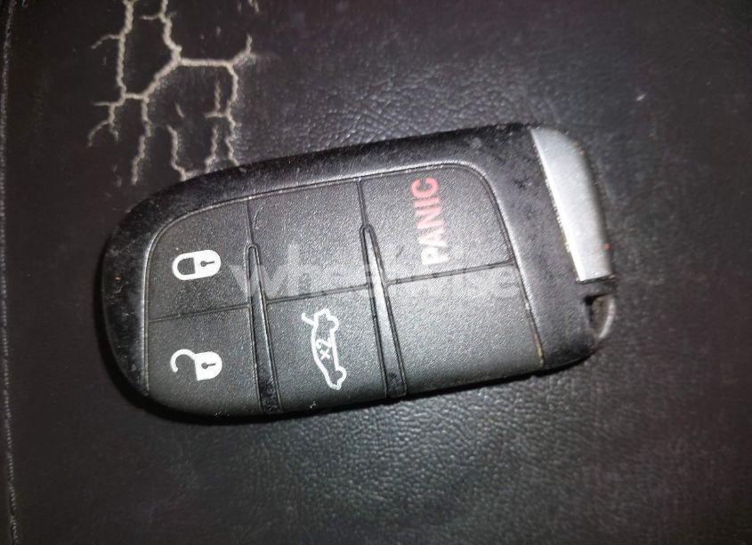 Photo 11 of 2015 Chrysler 200 LIMITED (VIN 1C3CCCAB7FN593507)