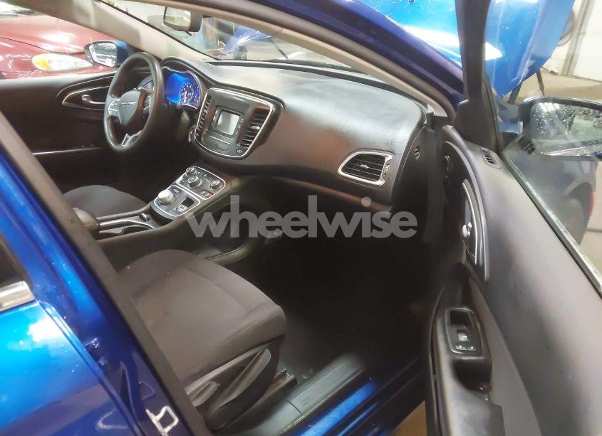 Photo 5 of 2015 Chrysler 200 LIMITED (VIN 1C3CCCAB7FN593507)