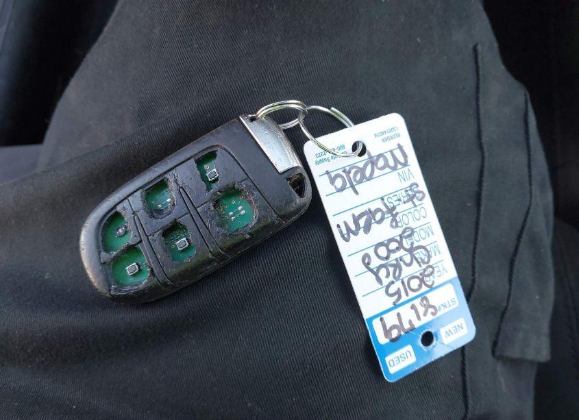 Photo 11 of 2015 Chrysler 200 LIMITED (VIN 1C3CCCAB7FN597704)