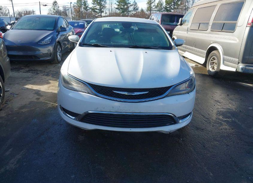 Photo 12 of 2015 Chrysler 200 LIMITED (VIN 1C3CCCAB7FN597704)