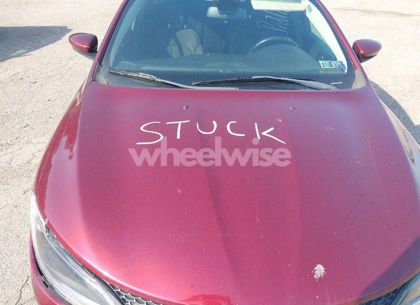 Photo 10 of 2015 Chrysler 200 LIMITED (VIN 1C3CCCAB7FN603324)