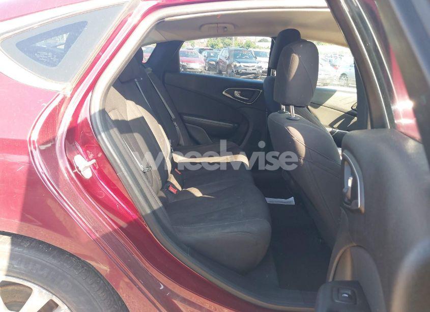 Photo 8 of 2015 Chrysler 200 LIMITED (VIN 1C3CCCAB7FN603324)