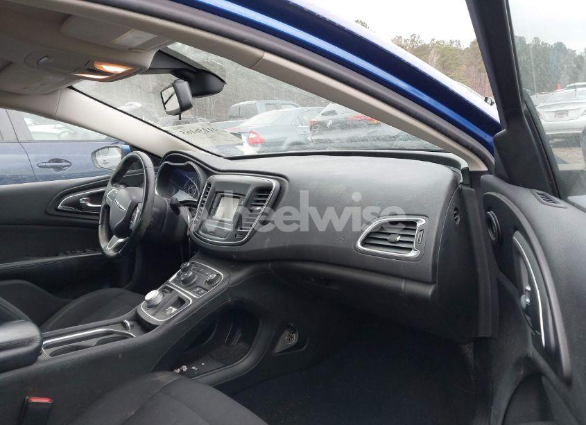 Photo 5 of 2015 Chrysler 200 LIMITED (VIN 1C3CCCAB7FN608409)