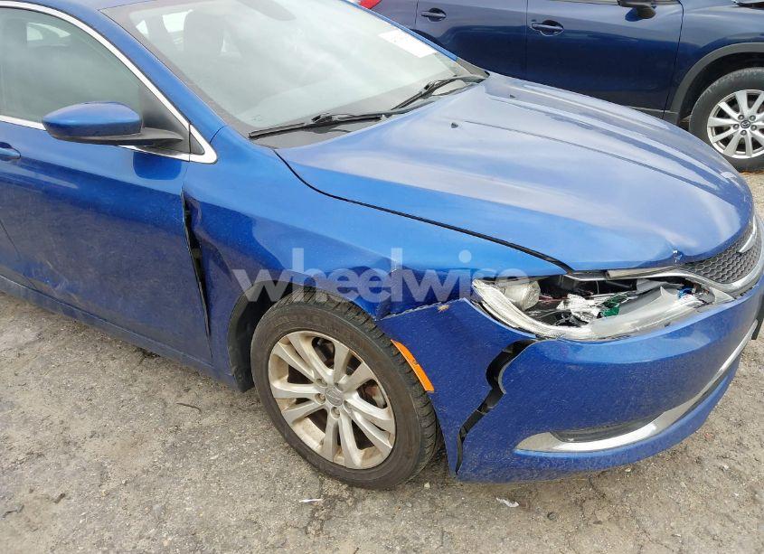 Photo 6 of 2015 Chrysler 200 LIMITED (VIN 1C3CCCAB7FN608409)