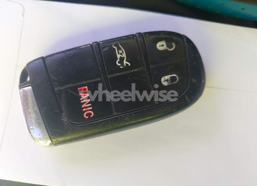 Photo 11 of 2015 Chrysler 200 LIMITED (VIN 1C3CCCAB7FN609687)