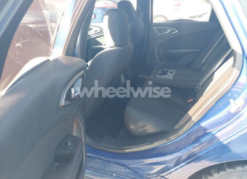 Photo 8 of 2015 Chrysler 200 LIMITED (VIN 1C3CCCAB7FN609687)