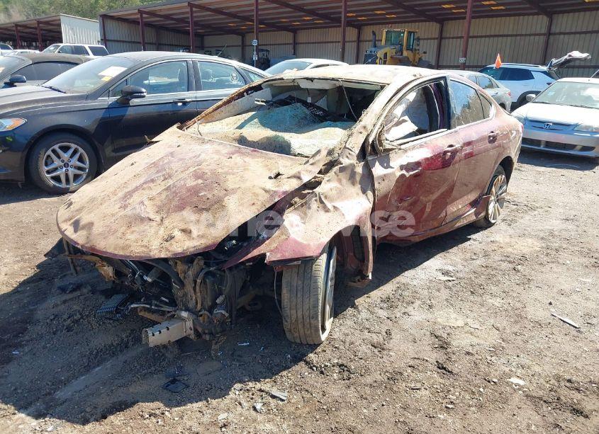 Photo 2 of 2015 Chrysler 200 LIMITED (VIN 1C3CCCAB7FN633486)