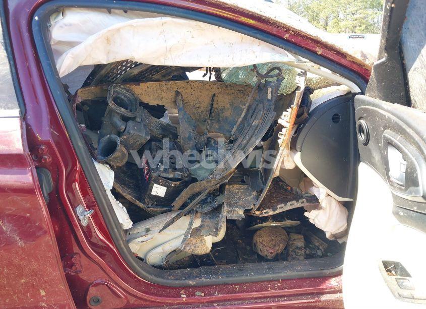 Photo 5 of 2015 Chrysler 200 LIMITED (VIN 1C3CCCAB7FN633486)