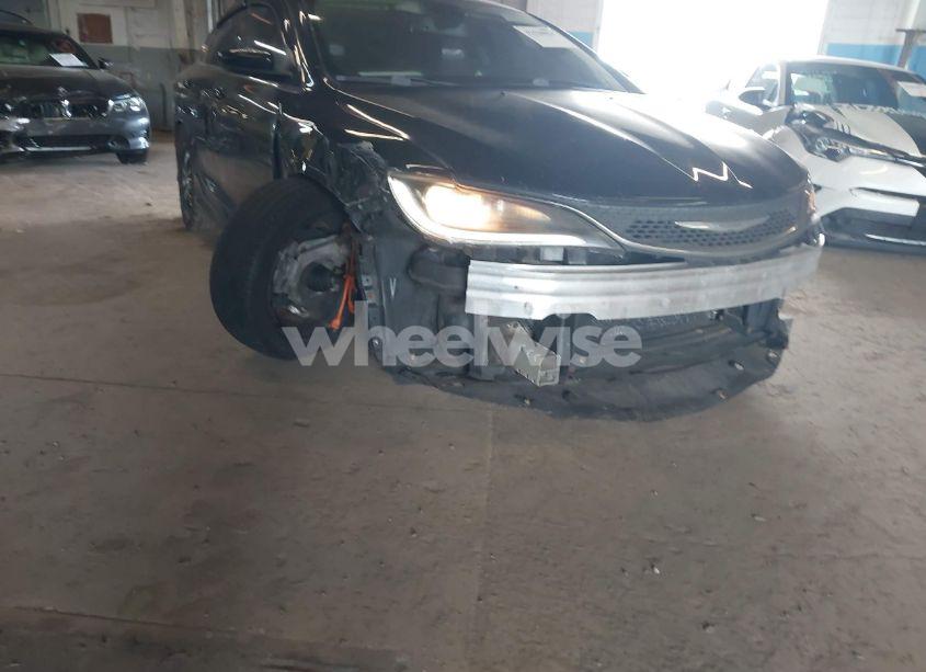 Photo 6 of 2015 Chrysler 200 LIMITED (VIN 1C3CCCAB7FN642821)