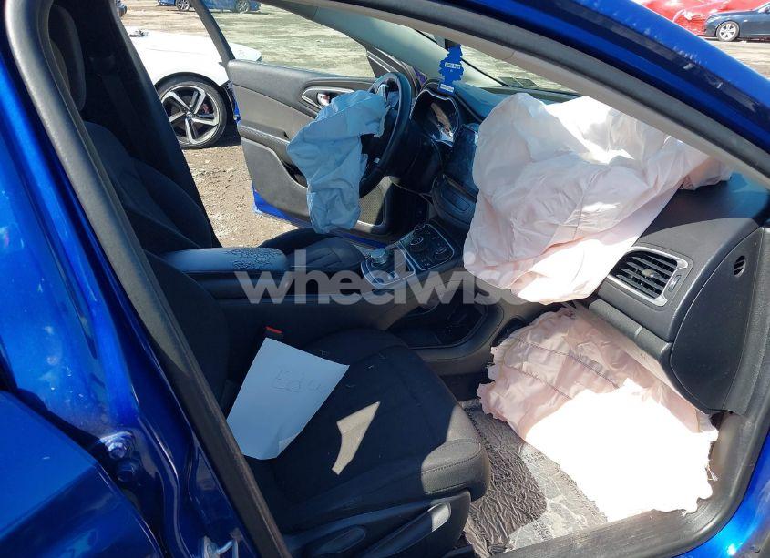 Photo 5 of 2015 Chrysler 200 LIMITED (VIN 1C3CCCAB7FN652460)