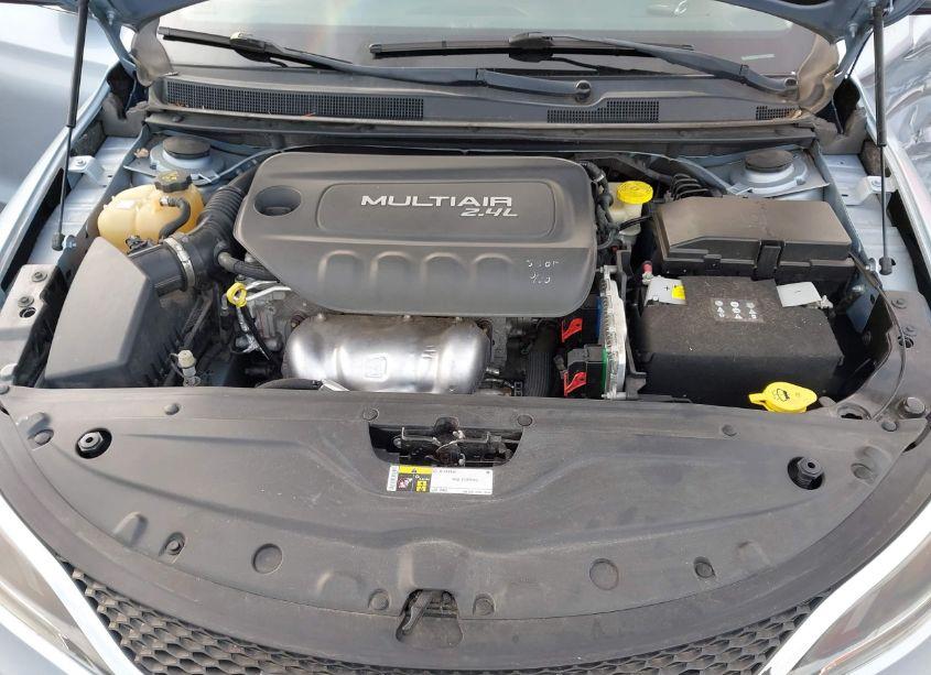 Photo 10 of 2015 Chrysler 200 LIMITED (VIN 1C3CCCAB7FN659067)