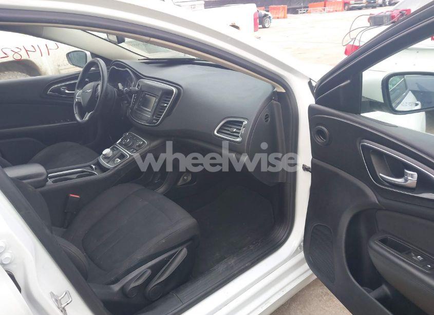 Photo 5 of 2015 Chrysler 200 LIMITED (VIN 1C3CCCAB7FN659571)