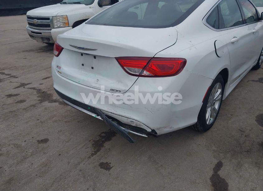 Photo 6 of 2015 Chrysler 200 LIMITED (VIN 1C3CCCAB7FN659571)