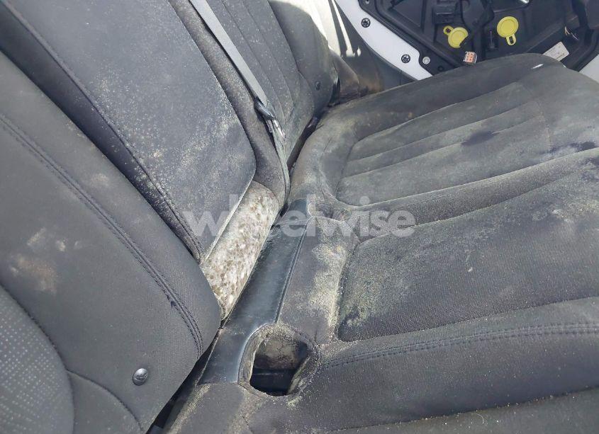 Photo 13 of 2015 Chrysler 200 LIMITED (VIN 1C3CCCAB7FN675172)