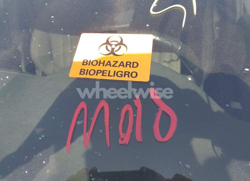 Photo 14 of 2015 Chrysler 200 LIMITED (VIN 1C3CCCAB7FN675172)