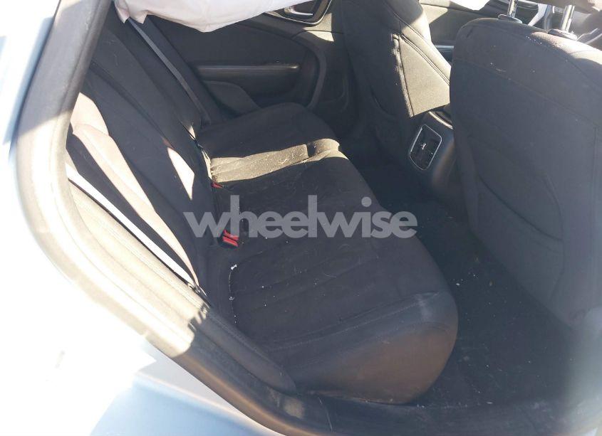 Photo 8 of 2015 Chrysler 200 LIMITED (VIN 1C3CCCAB7FN715508)