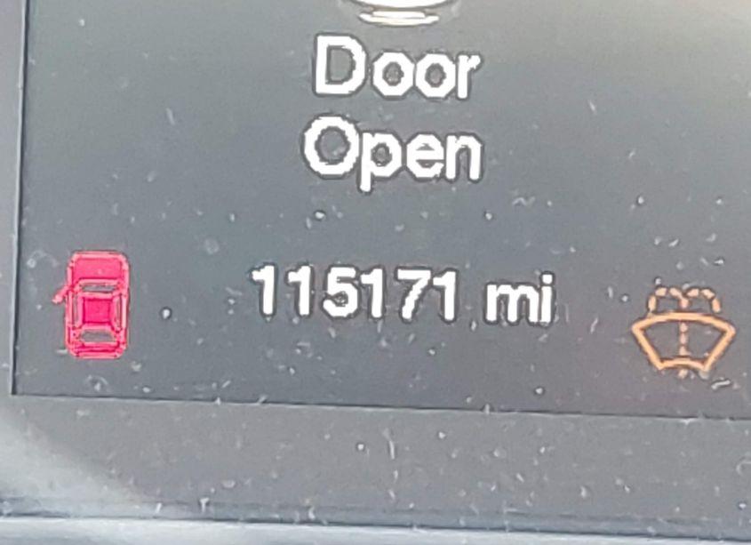 Photo 15 of 2015 Chrysler 200 LIMITED (VIN 1C3CCCAB7FN715833)