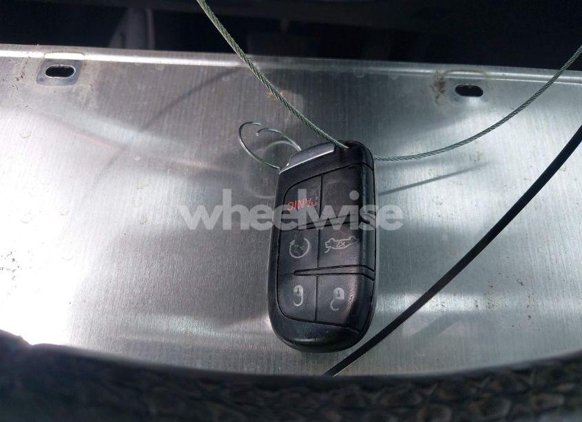 Photo 11 of 2015 Chrysler 200 LIMITED (VIN 1C3CCCAB7FN738285)