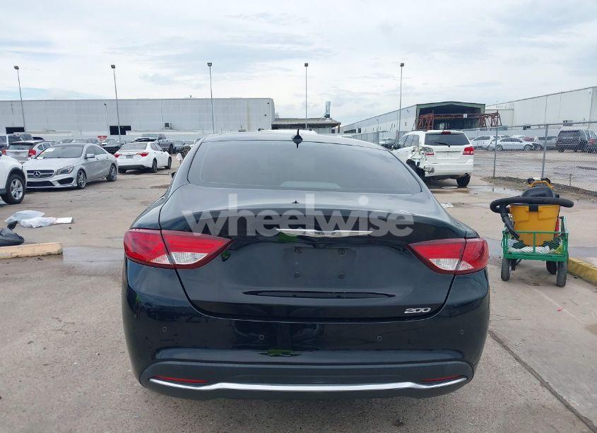 Photo 16 of 2015 Chrysler 200 LIMITED (VIN 1C3CCCAB7FN738285)
