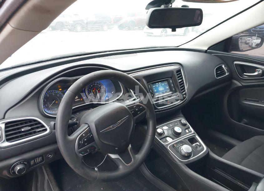 Photo 13 of 2015 Chrysler 200 LIMITED (VIN 1C3CCCAB7FN738898)