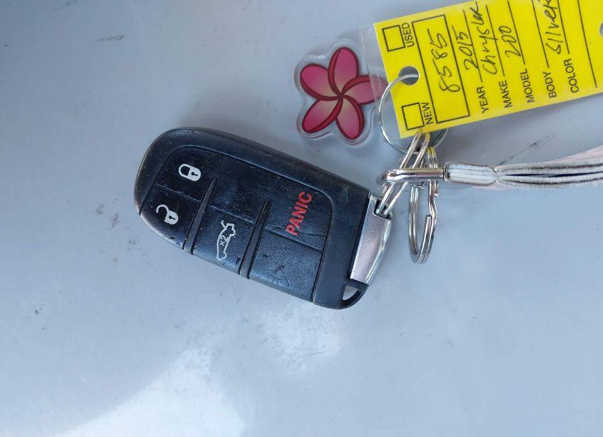 Photo 11 of 2015 Chrysler 200 LIMITED (VIN 1C3CCCAB7FN748833)