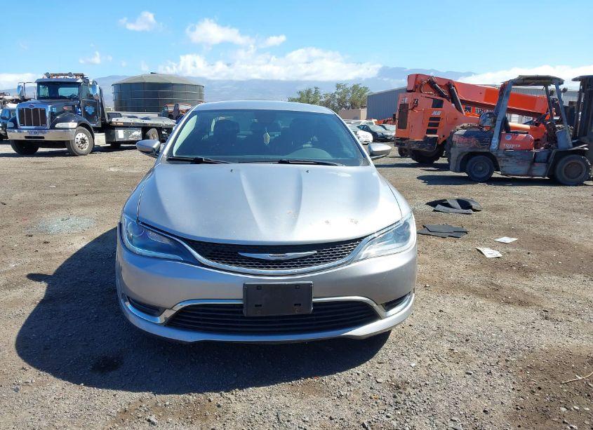 Photo 12 of 2015 Chrysler 200 LIMITED (VIN 1C3CCCAB7FN748833)