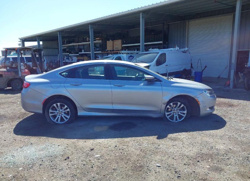 Photo 13 of 2015 Chrysler 200 LIMITED (VIN 1C3CCCAB7FN748833)