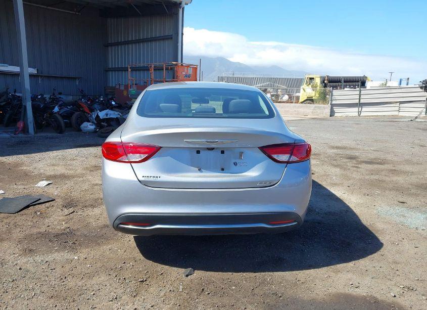 Photo 16 of 2015 Chrysler 200 LIMITED (VIN 1C3CCCAB7FN748833)