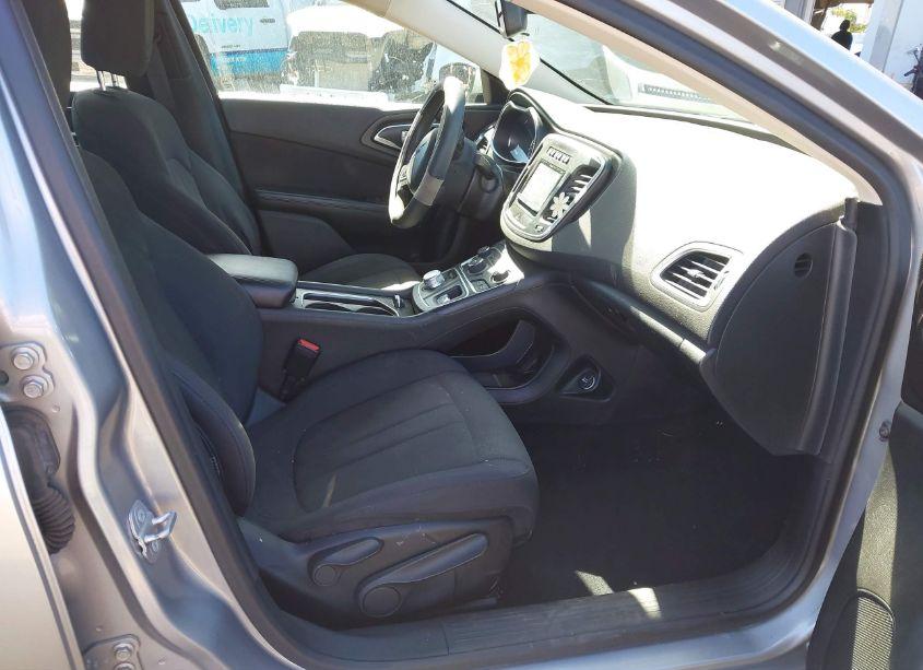 Photo 5 of 2015 Chrysler 200 LIMITED (VIN 1C3CCCAB7FN748833)