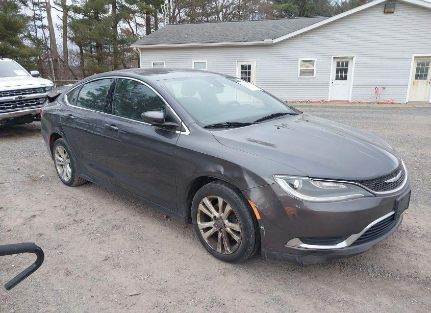 2015 Chrysler 200 LIMITED (VIN 1C3CCCAB7FN753207) main photo