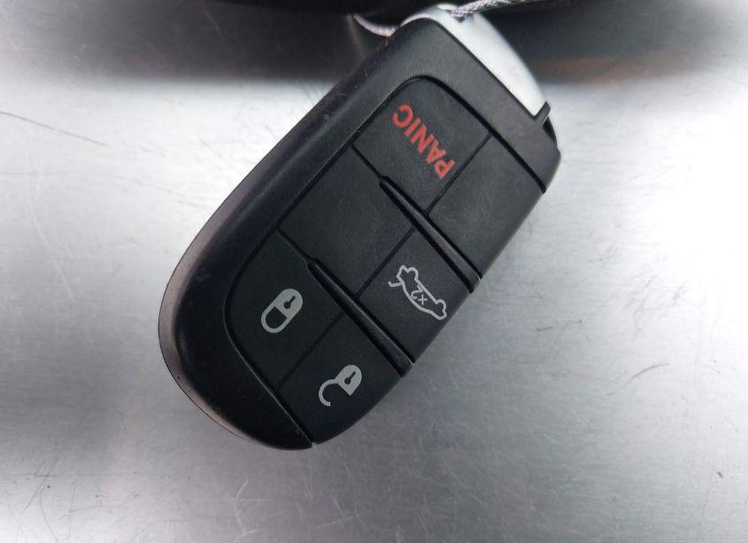 Photo 11 of 2015 Chrysler 200 LIMITED (VIN 1C3CCCAB7FN753207)