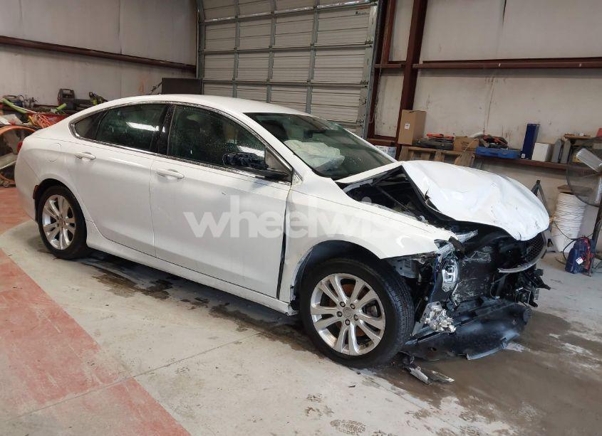 2016 Chrysler 200 LIMITED (VIN 1C3CCCAB7GN104508) main photo