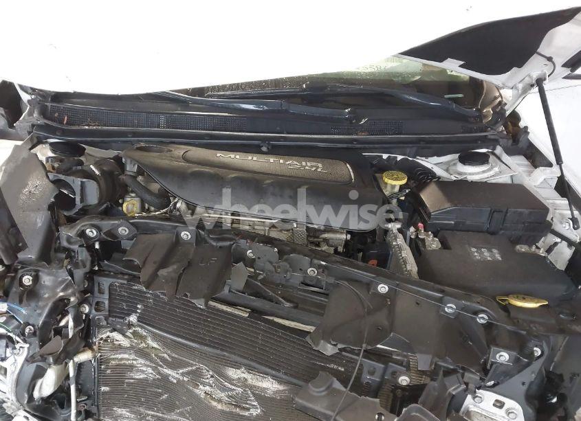 Photo 10 of 2016 Chrysler 200 LIMITED (VIN 1C3CCCAB7GN104508)