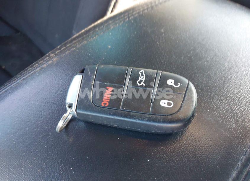 Photo 11 of 2016 Chrysler 200 LIMITED (VIN 1C3CCCAB7GN144054)