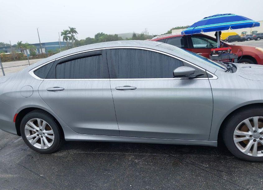 Photo 13 of 2016 Chrysler 200 LIMITED (VIN 1C3CCCAB7GN144796)