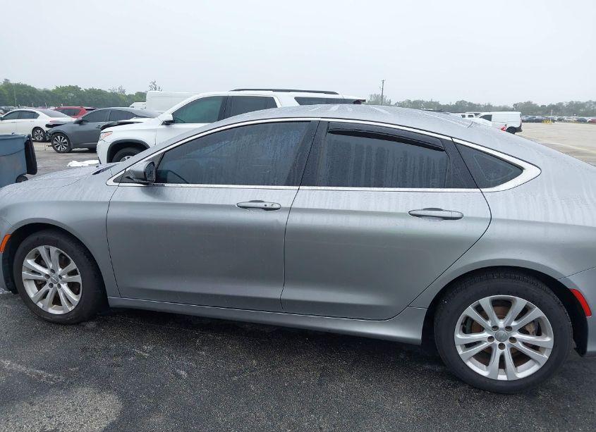 Photo 14 of 2016 Chrysler 200 LIMITED (VIN 1C3CCCAB7GN144796)