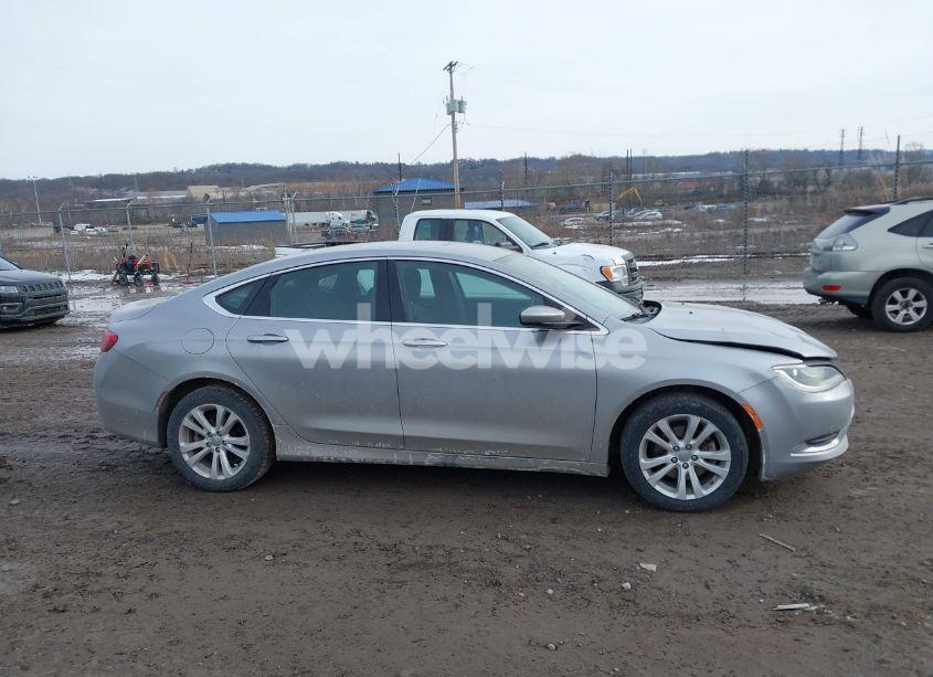 Photo 13 of 2016 Chrysler 200 LIMITED (VIN 1C3CCCAB7GN145883)