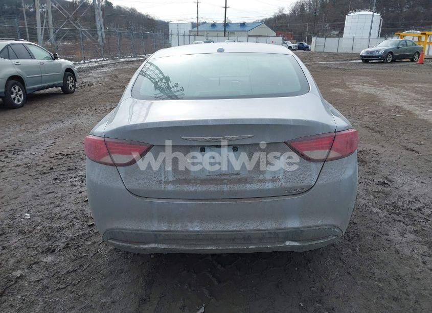 Photo 16 of 2016 Chrysler 200 LIMITED (VIN 1C3CCCAB7GN145883)