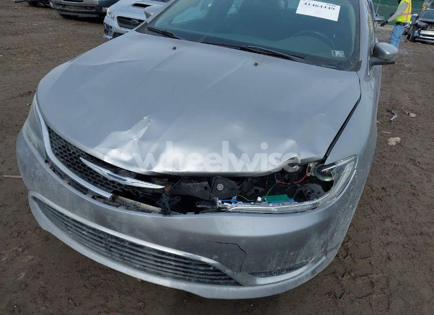 Photo 6 of 2016 Chrysler 200 LIMITED (VIN 1C3CCCAB7GN145883)