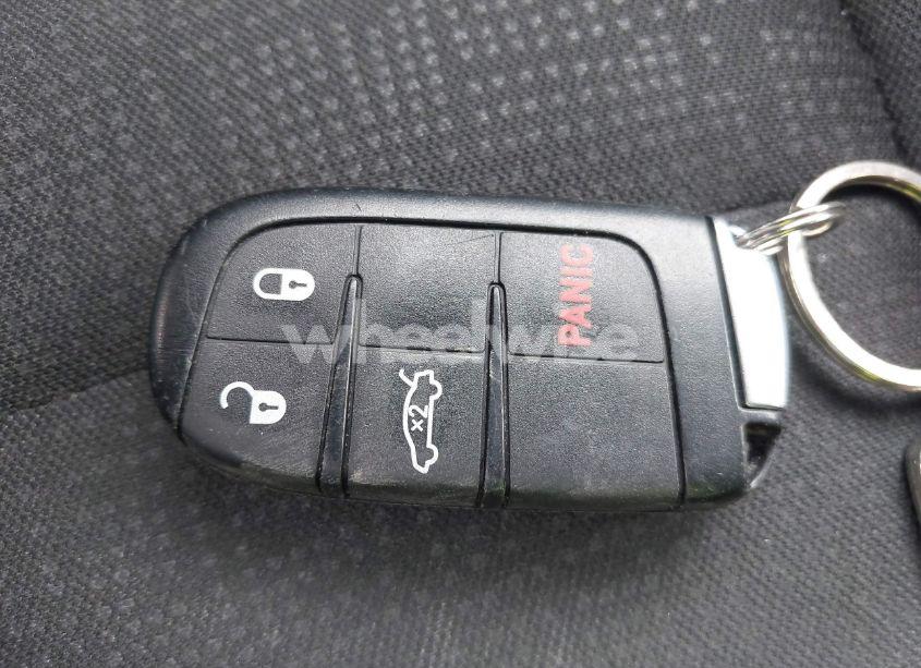 Photo 11 of 2016 Chrysler 200 LIMITED (VIN 1C3CCCAB7GN157631)