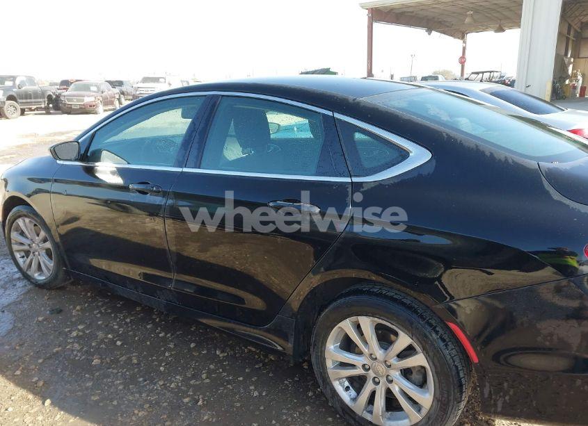 Photo 14 of 2016 Chrysler 200 LIMITED (VIN 1C3CCCAB7GN157631)