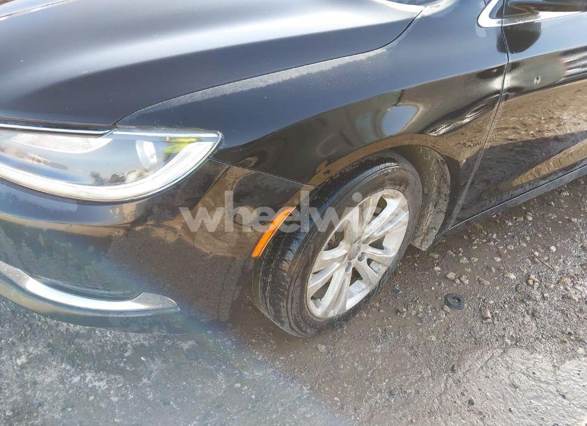 Photo 6 of 2016 Chrysler 200 LIMITED (VIN 1C3CCCAB7GN157631)