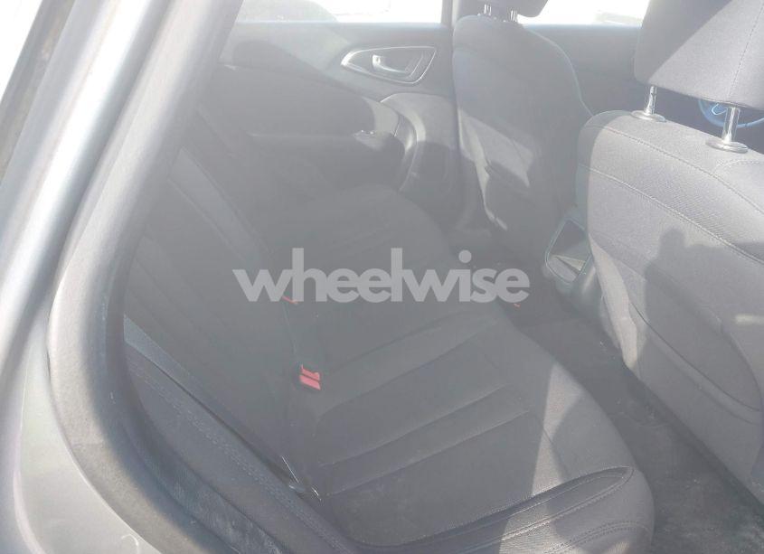 Photo 8 of 2016 Chrysler 200 LIMITED (VIN 1C3CCCAB7GN159881)