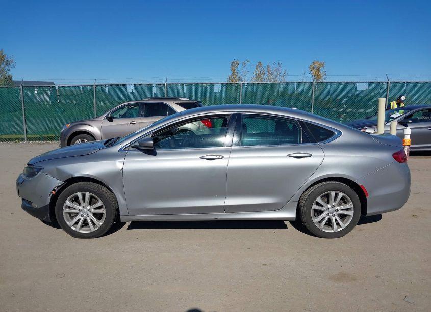 Photo 14 of 2016 Chrysler 200 LIMITED (VIN 1C3CCCAB7GN160495)