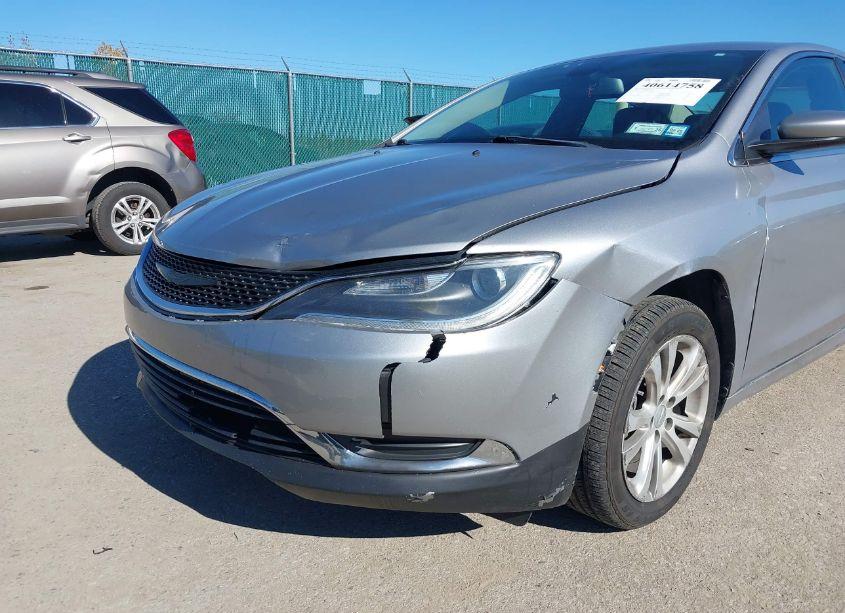 Photo 6 of 2016 Chrysler 200 LIMITED (VIN 1C3CCCAB7GN160495)