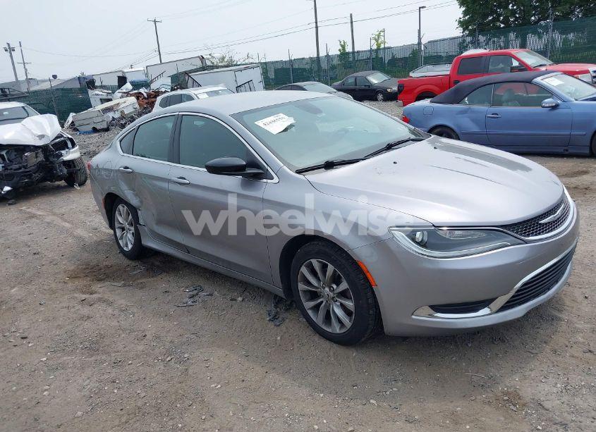 2015 Chrysler 200 LIMITED (VIN 1C3CCCAB8FN534790) main photo