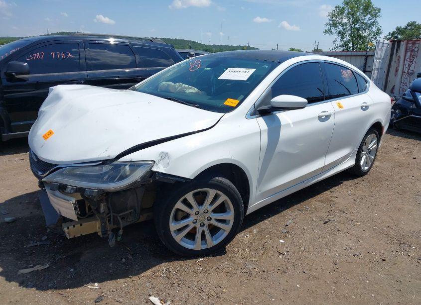 Photo 2 of 2015 Chrysler 200 LIMITED (VIN 1C3CCCAB8FN536877)