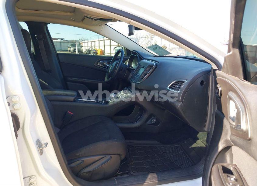 Photo 5 of 2015 Chrysler 200 LIMITED (VIN 1C3CCCAB8FN538189)