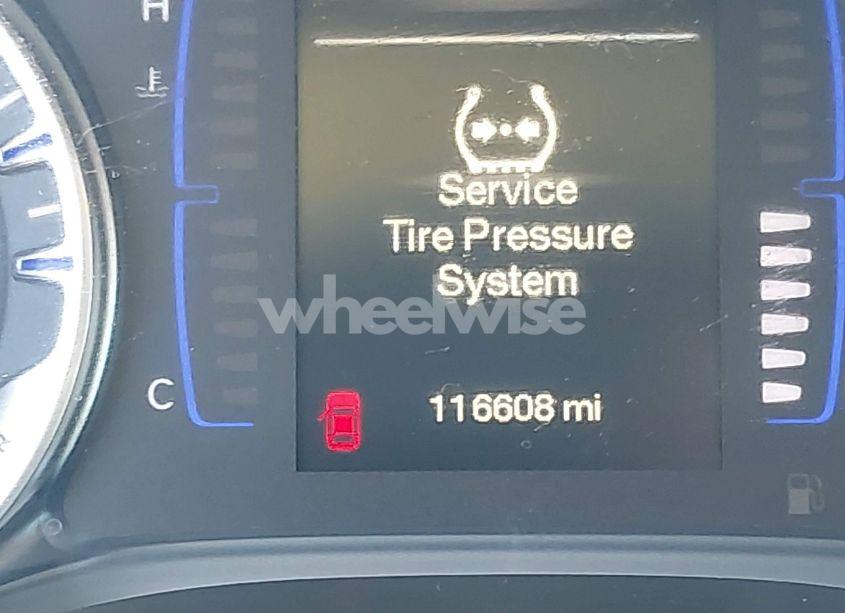 Photo 15 of 2015 Chrysler 200 LIMITED (VIN 1C3CCCAB8FN546311)