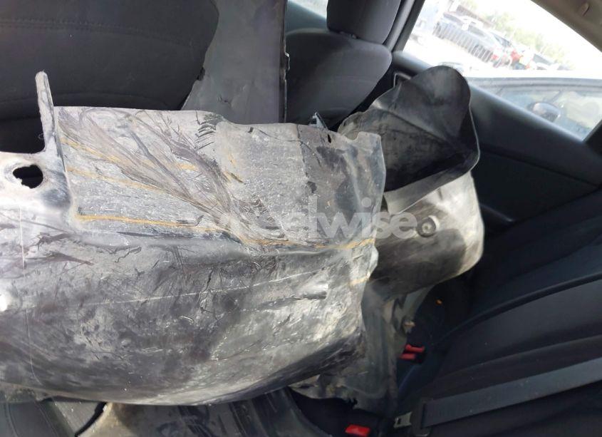 Photo 12 of 2015 Chrysler 200 LIMITED (VIN 1C3CCCAB8FN547054)